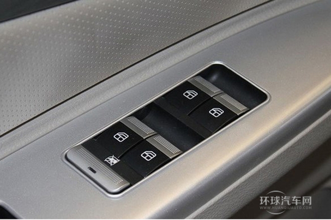 2014款 1.5L 手動舒適A型