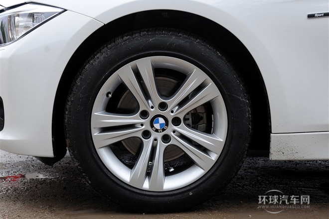 2014款 328i xDrive運動設(shè)計套裝