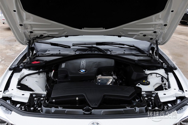 2014款 328i xDrive運(yùn)動設(shè)計(jì)套裝