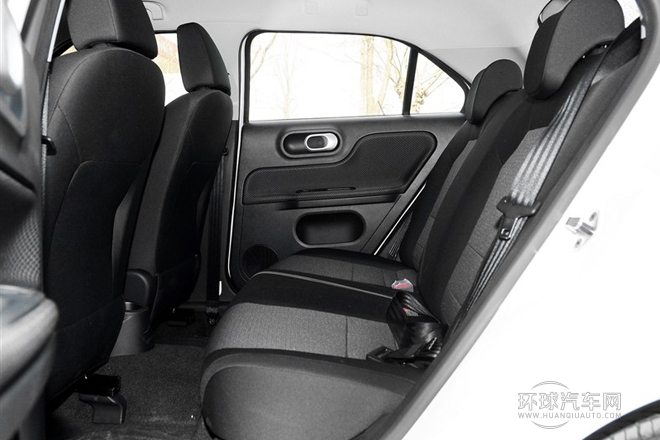 2014款 1.3L 手動(dòng)舒適版