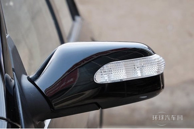 2014款 1.5L 手動舒適B型