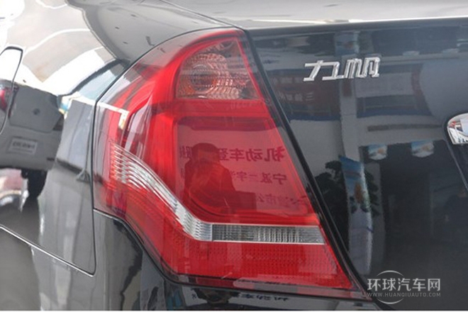 2014款 1.5L 手動標(biāo)準(zhǔn)型