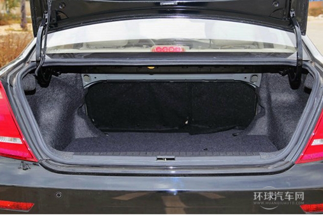 2014款 1.5L 手動(dòng)旗艦型