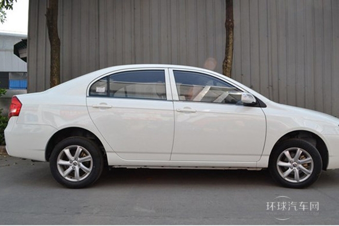 2014款 1.5L 手動舒適B型VVT