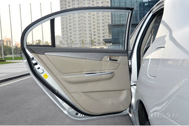 2014款 1.5L 手動標準型VVT