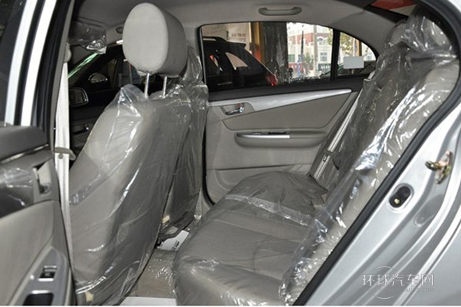 2014款 1.5L 手動標(biāo)準(zhǔn)型VVT