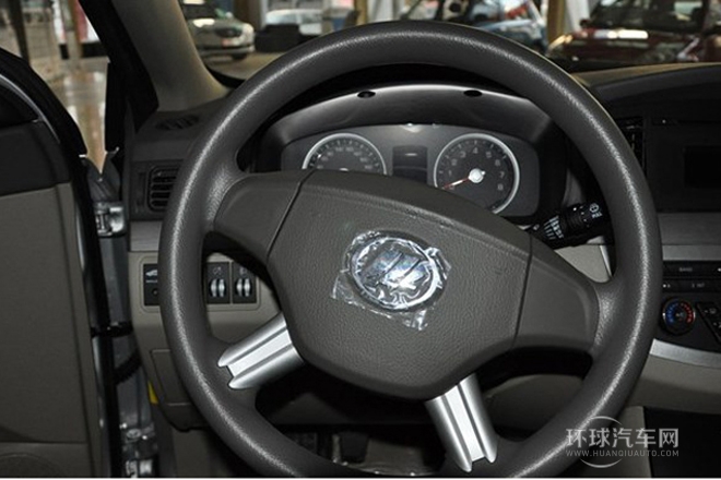 2014款 1.5L 手動(dòng)標(biāo)準(zhǔn)型VVT