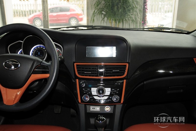 2014款 1.5L 手動豪華女性版