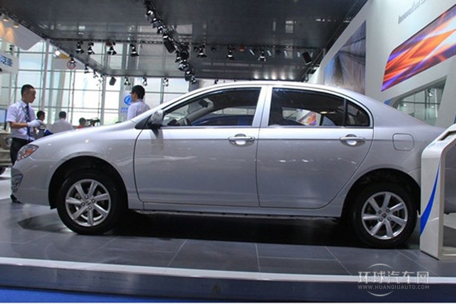 2014款 1.5L 手動(dòng)旗艦型VVT