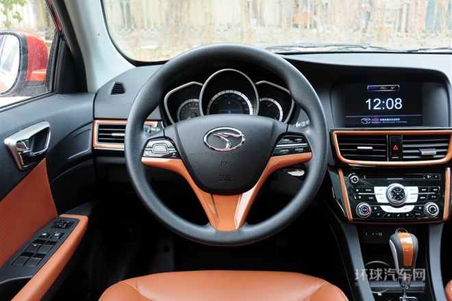 2013款 1.5L CVT豪華女性版