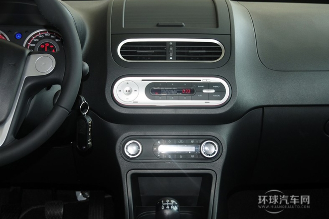 2014款 1.5L 手動(dòng)精英版