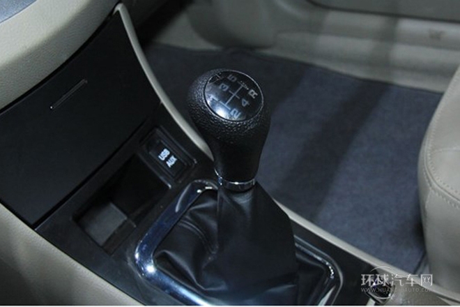 2014款 1.5L CVT豪華型VVT