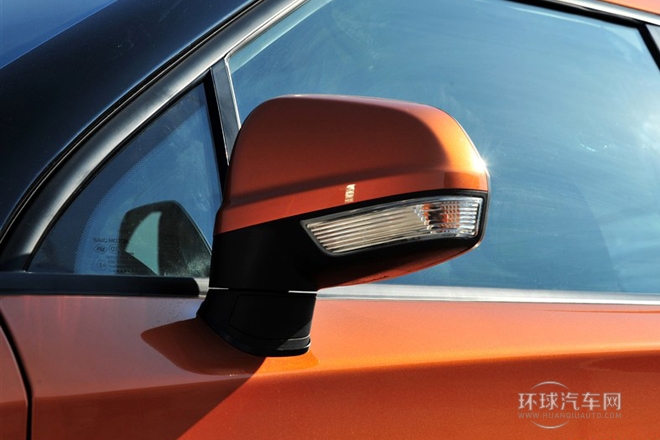 2014款 1.5L 自動豪華版