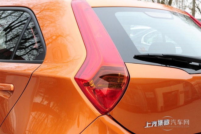 2014款 1.5L 自動精英版