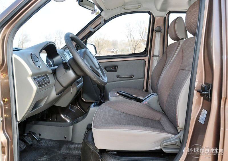 2013款 1.3L豪華型M13R