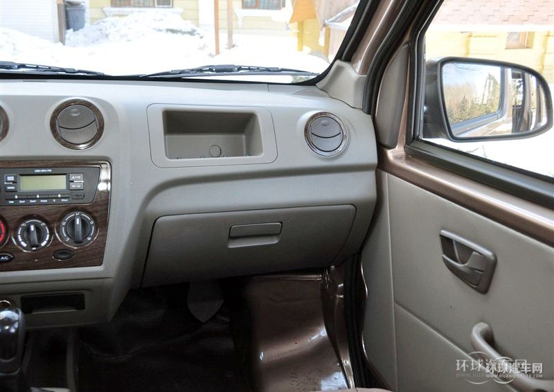 2013款 1.3L豪華型M13R