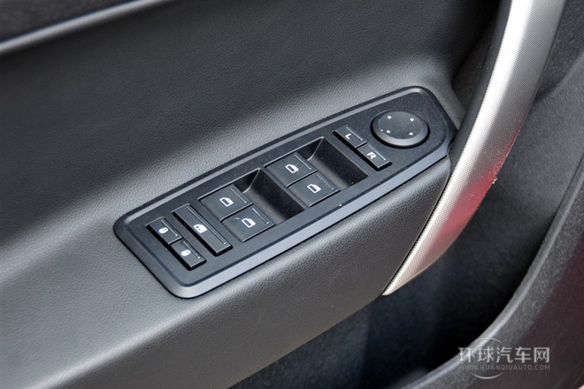 2012款 1.5L 手動豪華版