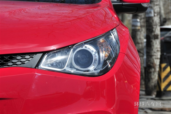 2012款 1.5L 手動豪華版