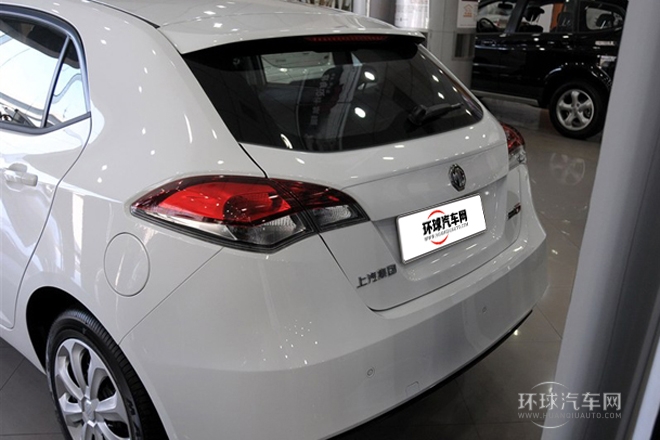 2012款 1.5L 手動(dòng)精英版