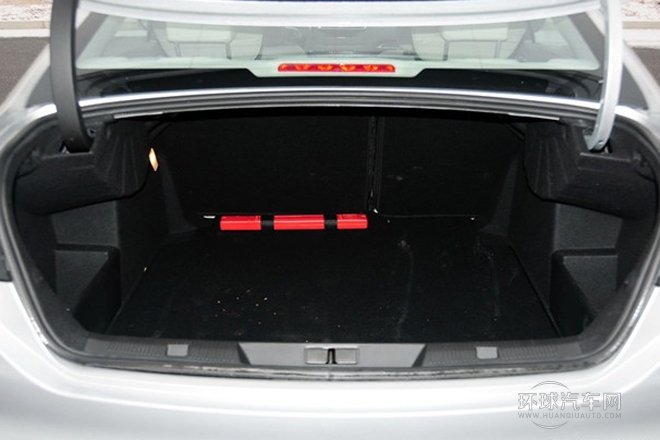 2013款 1.6L 手動勁智版