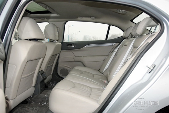 2013款 1.6L 手動勁智版