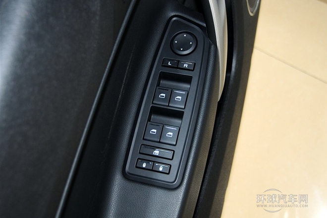 2012款 1.5L 自動豪華版