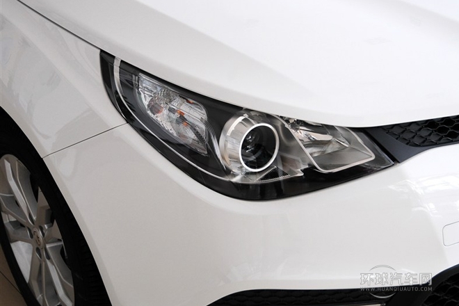 2012款 1.5L 自動豪華版