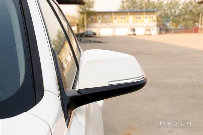 2014款 328Li 豪華設(shè)計(jì)套裝