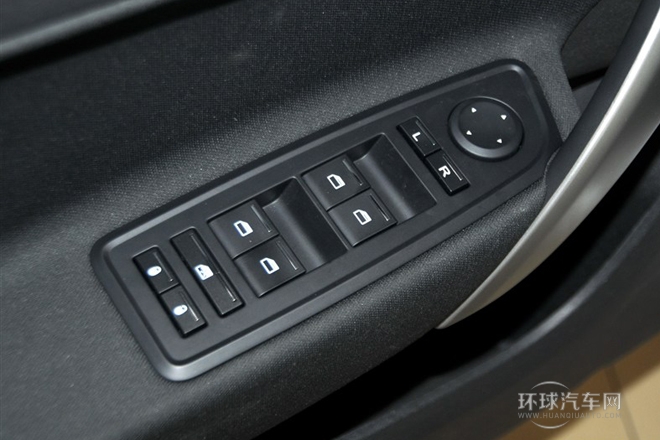 2012款 1.5L 自動(dòng)精英版