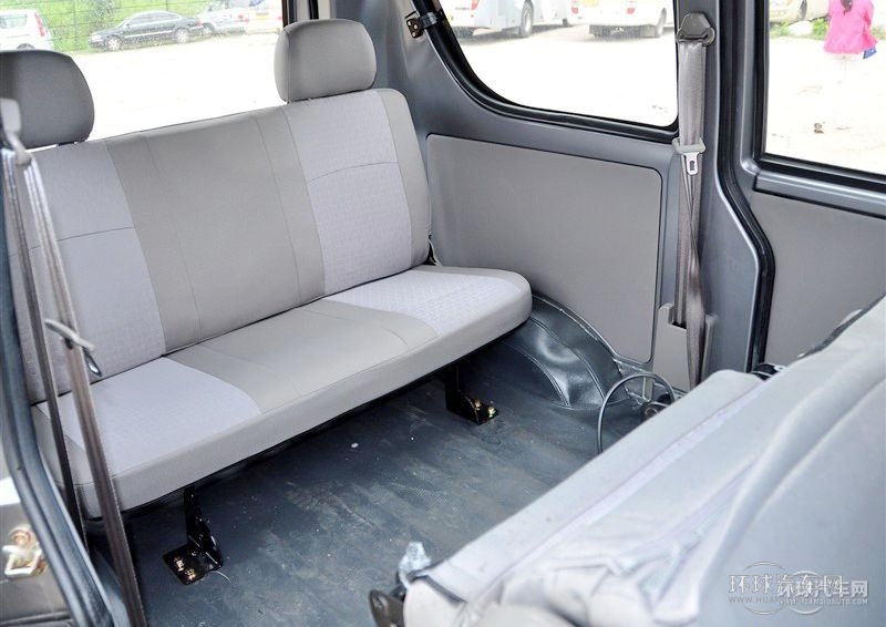 2011款 1.5L尊享型 國IV