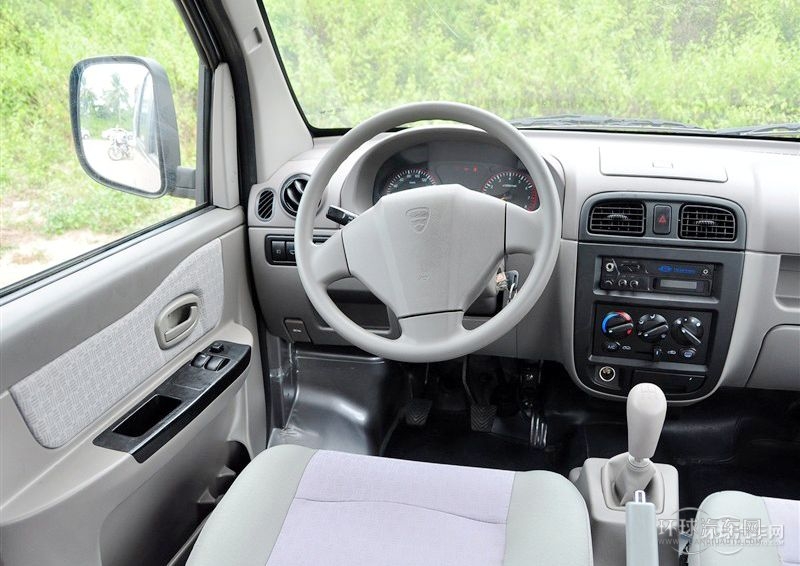 2011款 1.5L尊享型 國IV