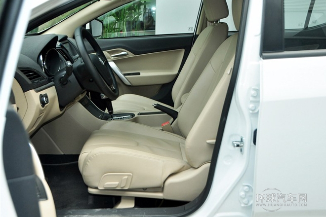 2012款 1.5L 自動(dòng)領(lǐng)航版