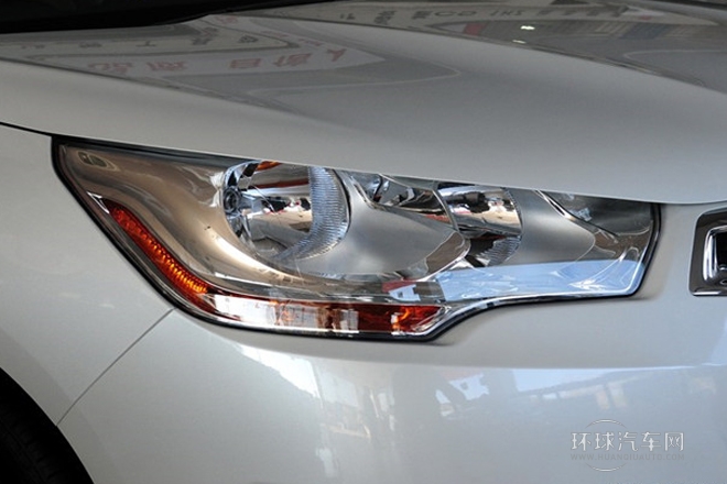 2014款 1.8L 手動智驅版勁智型