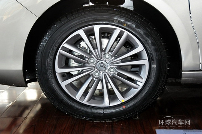 2014款 1.8L 自動(dòng)智驅(qū)版勁享型