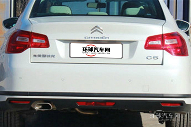 2013款 2.0L 手動舒適型