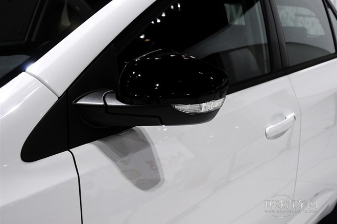 2014款 1.5T 自動(dòng)旗艦型