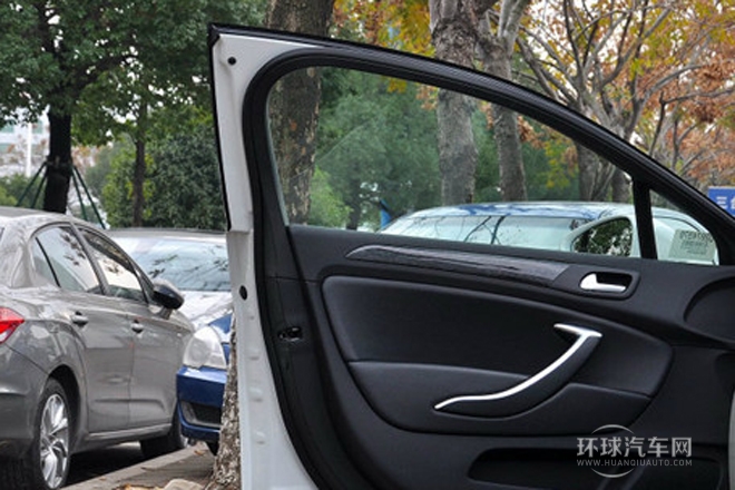 2013款 2.0L 自動(dòng)悅享型