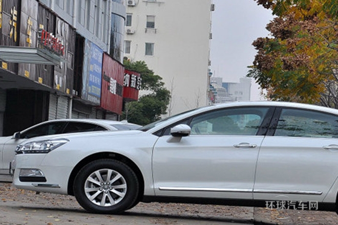 2013款 2.0L 自動悅享型