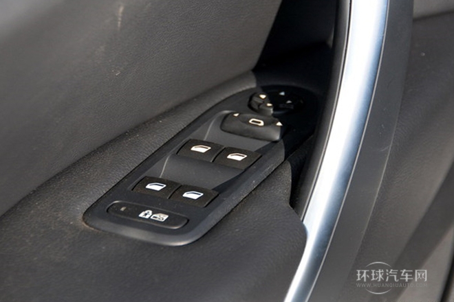 2013款 2.3L 自動(dòng)尊馭型