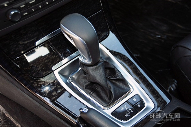 2013款 2.3L 自動尊馭型