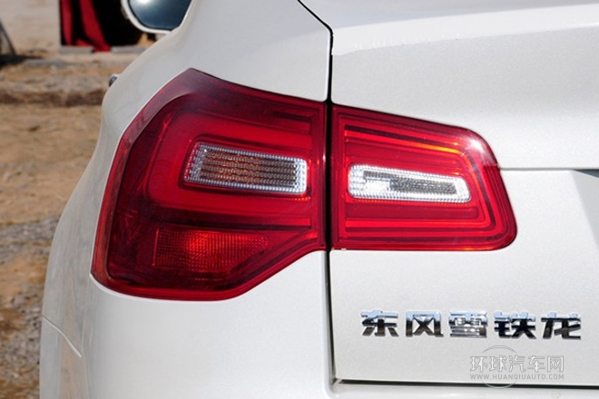 2013款 2.3L 自動尊馭型