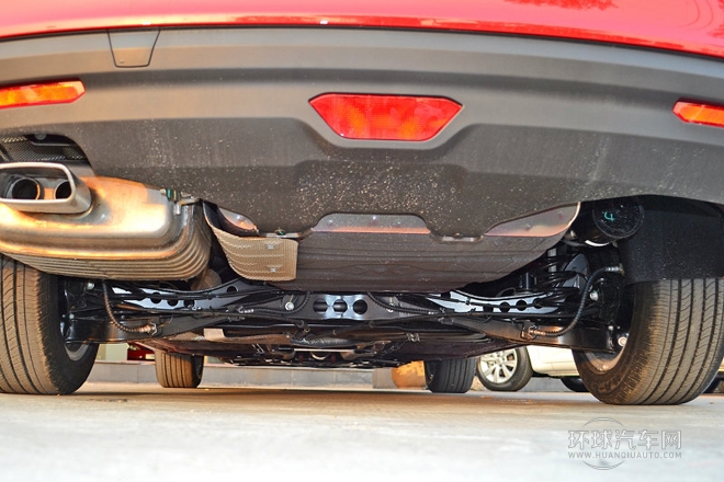 2013款 三廂 1.8L 手動(dòng)超值版