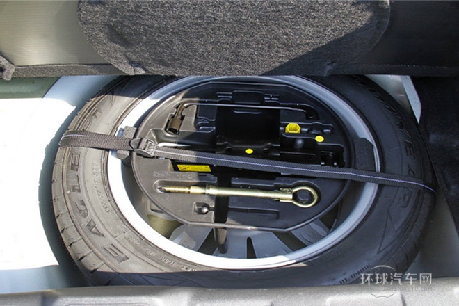 2013款 2.3L 自動豪華型