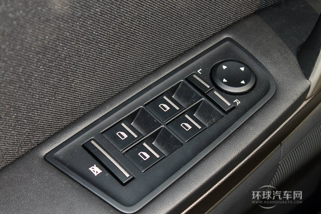 2013款 掀背 1.8L 手動駕值版