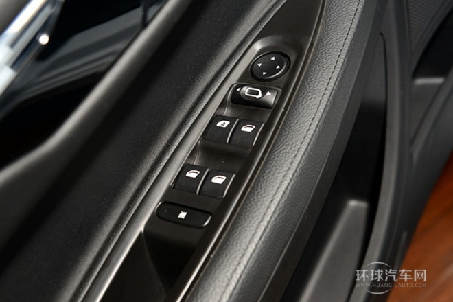 2014款 VTS版 2.0L 手動品悅型