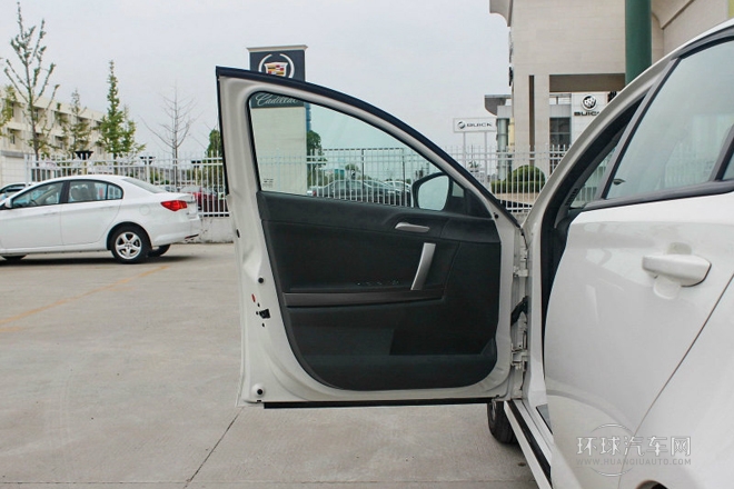 2013款 掀背 1.8L 手動駕值版