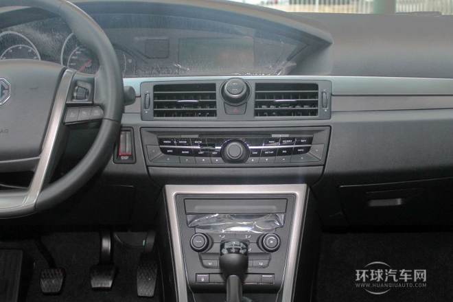 2013款 掀背 1.8L 手動駕值版