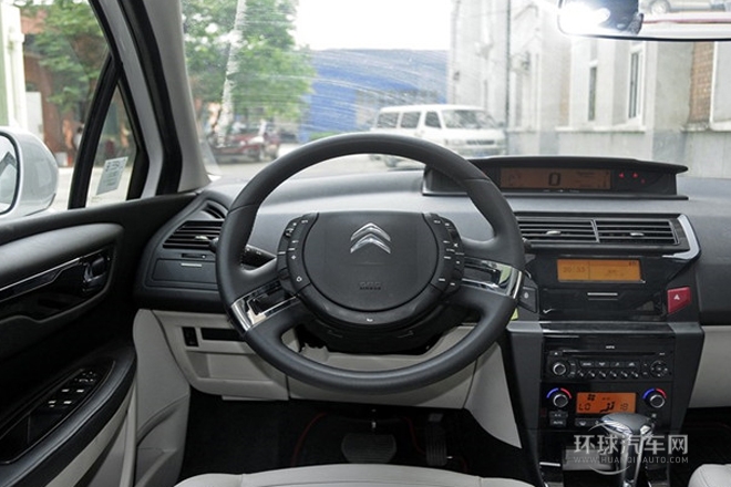 2014款 VTS版 1.6L 自動品享型