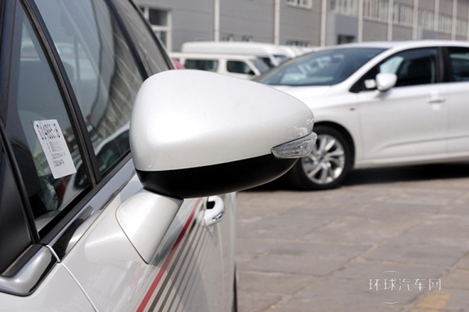 2014款 VTS版 1.6L 自動品享型