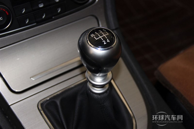 2014款 2.0T 手動精英型